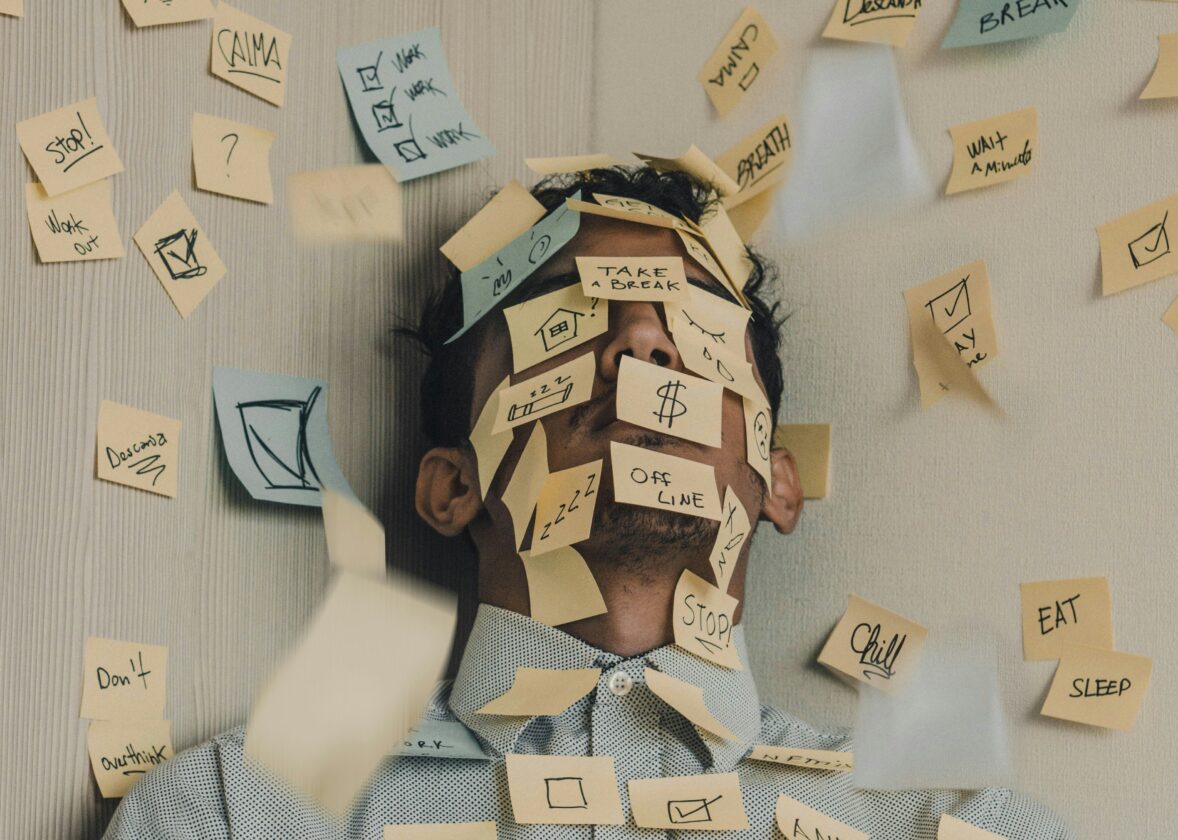 Ciągle jesteś w napięciu? Sprawdź, co stres robi z Twoim ciałem i psychiką